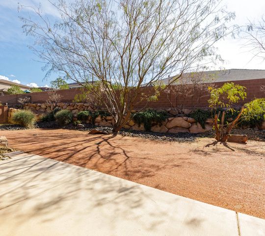 2706 E 3800 S, St. George, UT 84790
