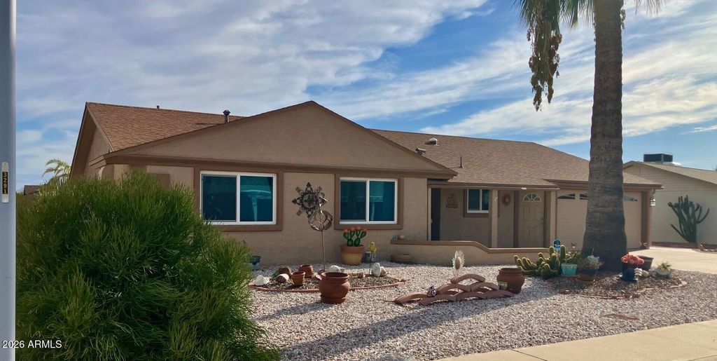 10027 W DEANNE Drive, Sun City, AZ 85351 — exterior