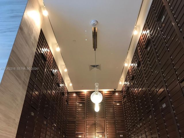 2000 Metropica Way 2010, Sunrise, FL 33323