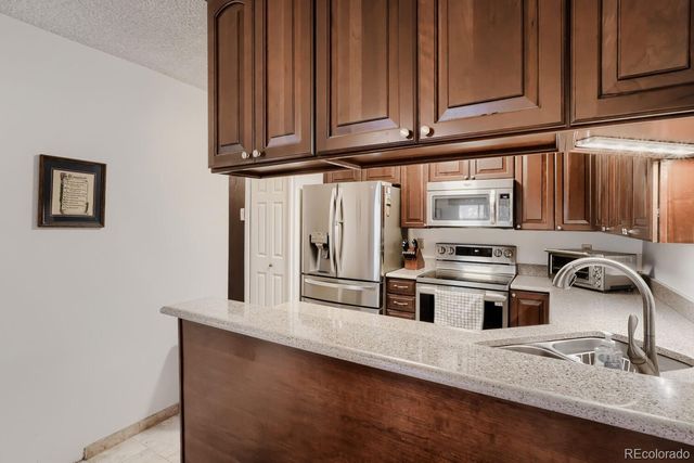 3465 S Poplar Street 204, Denver, CO 80224