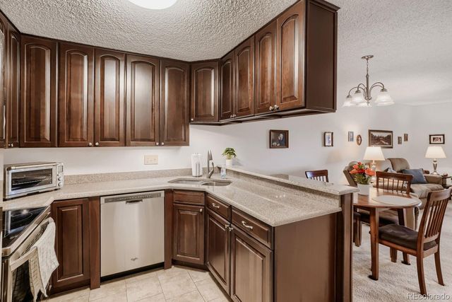 3465 S Poplar Street 204, Denver, CO 80224