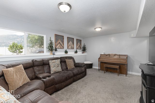 2194 E VIEW DR, South Weber, UT 84405