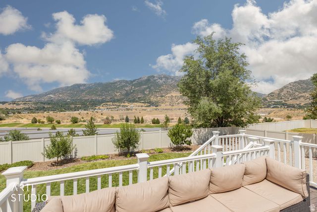 2194 E VIEW DR, South Weber, UT 84405