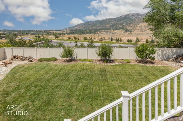 2194 E VIEW DR, South Weber, UT 84405