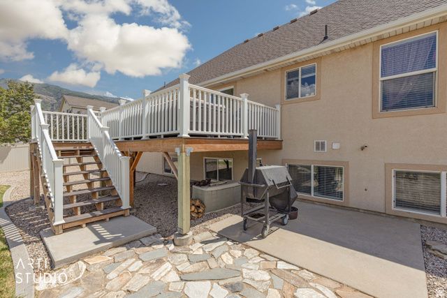 2194 E VIEW DR, South Weber, UT 84405