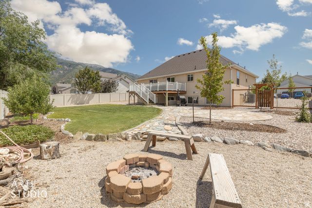 2194 E VIEW DR, South Weber, UT 84405