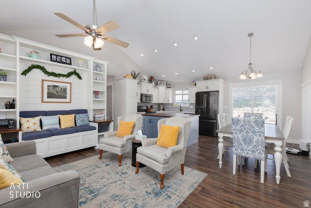 2194 E VIEW DR, South Weber, UT 84405