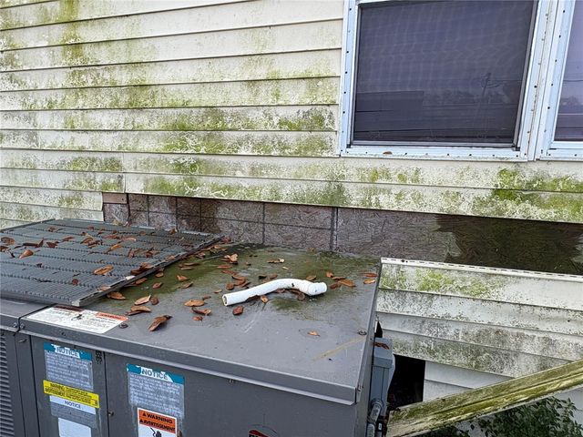 10106 S ALMA STREET, Gibsonton, FL 33534