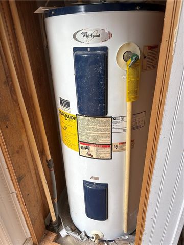 10106 S ALMA STREET, Gibsonton, FL 33534