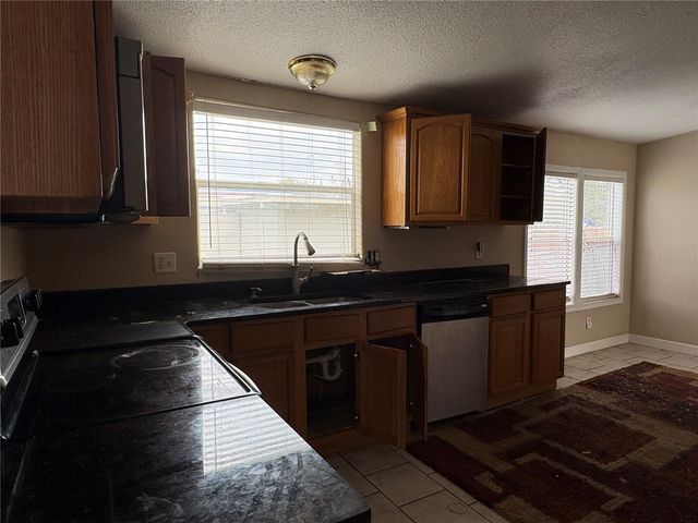 10106 S ALMA STREET, Gibsonton, FL 33534