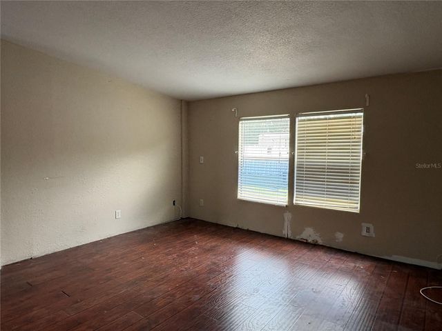 10106 S ALMA STREET, Gibsonton, FL 33534