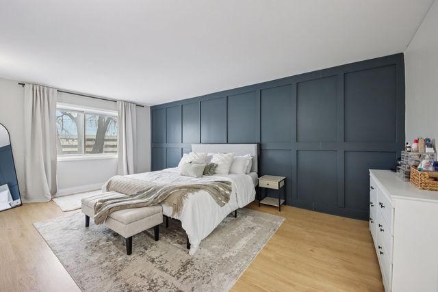 4949 Golf Road 308, Skokie, IL 60077