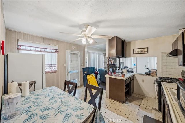 407 S Vancouver Avenue, Los Angeles, CA 90022