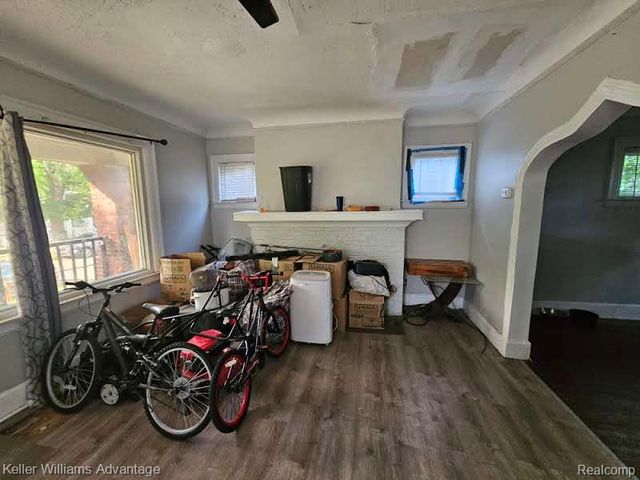 2305 Richton Street, Detroit, MI 48206