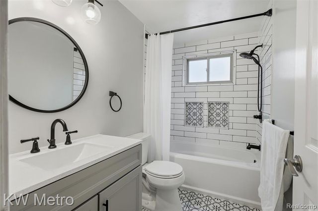 502 Girard Avenue, Royal Oak, MI 48073