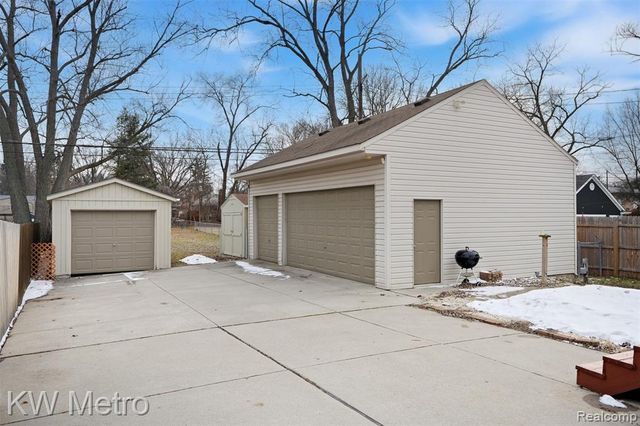 502 Girard Avenue, Royal Oak, MI 48073