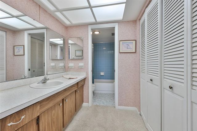 8703 BARDMOOR BOULEVARD 303, Seminole, FL 33777