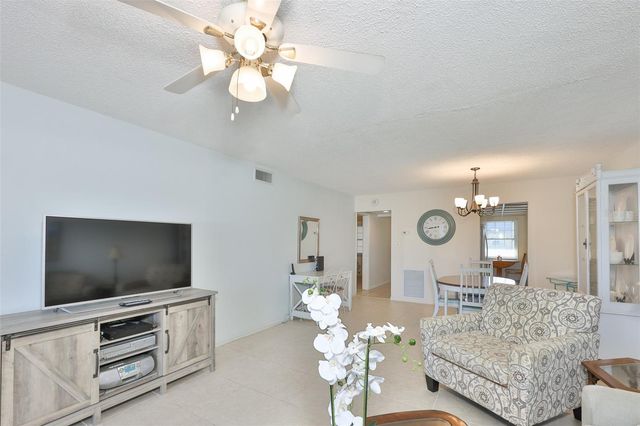 8703 BARDMOOR BOULEVARD 303, Seminole, FL 33777