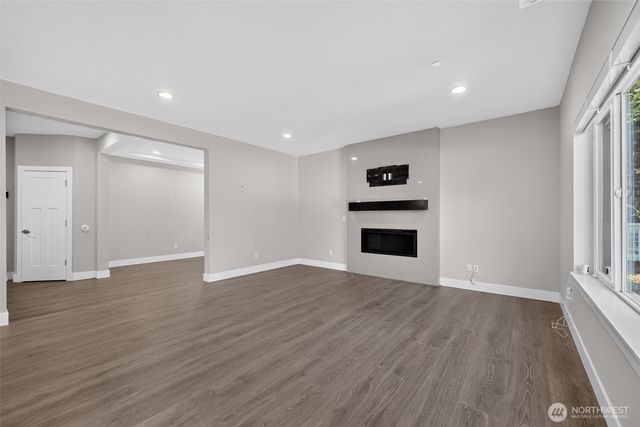 1720 182nd Place SW, Lynnwood, WA 98037