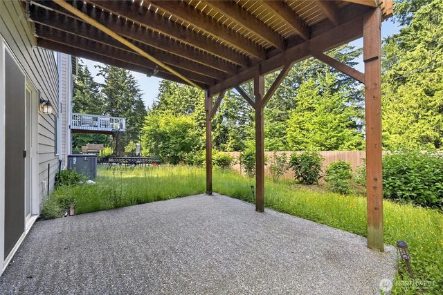 1720 182nd Place SW, Lynnwood, WA 98037