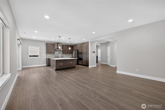 1720 182nd Place SW, Lynnwood, WA 98037