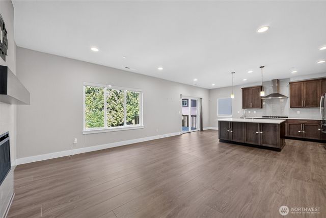 1720 182nd Place SW, Lynnwood, WA 98037