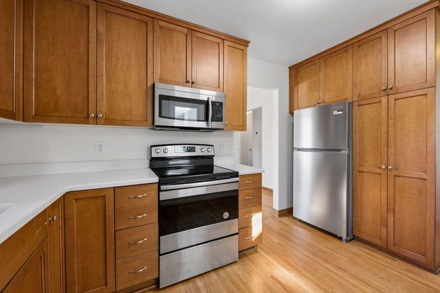 5632 James Avenue S, Minneapolis, MN 55419
