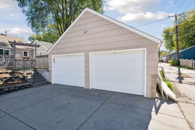 5632 James Avenue S, Minneapolis, MN 55419