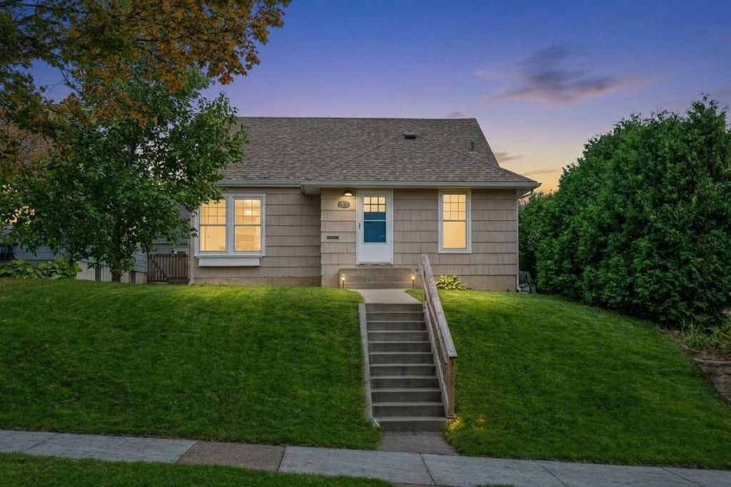 5632 James Avenue S, Minneapolis, MN 55419