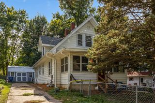 612 Creston Avenue, Des Moines, IA 50315