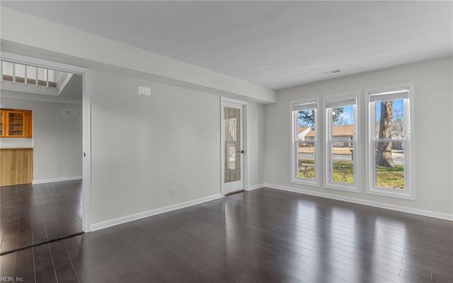 1328 Cypress PL, Chesapeake, VA 23320