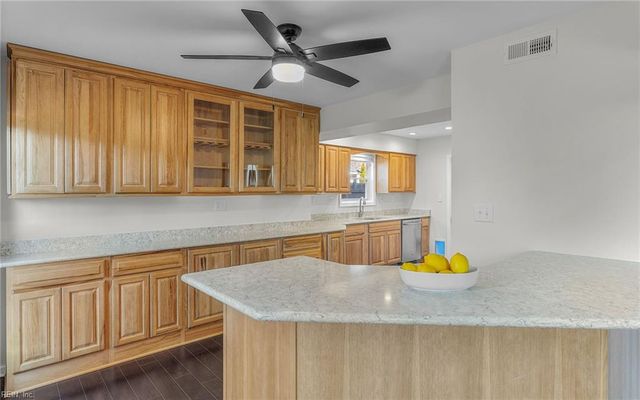 1328 Cypress PL, Chesapeake, VA 23320