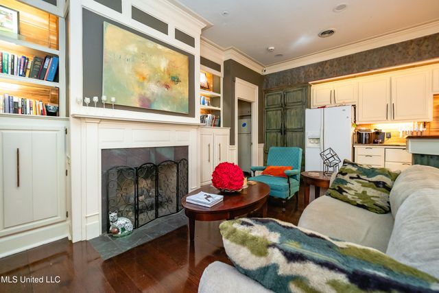 2 Ashley Park Drive, Jackson, MS 39206