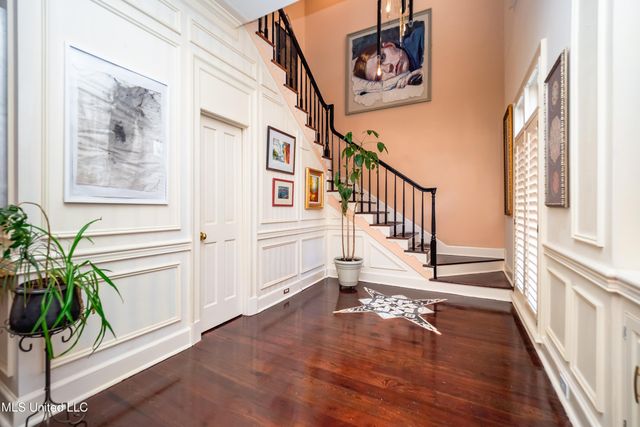 2 Ashley Park Drive, Jackson, MS 39206