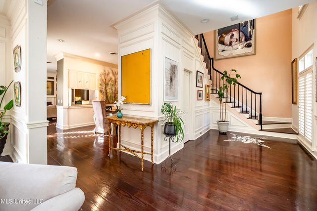 2 Ashley Park Drive, Jackson, MS 39206