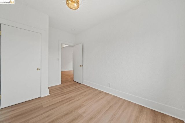 5812 Dover ST, Oakland, CA 94609