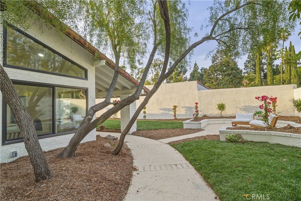 Image 5 of property listing at 31201 Paseo Acacia, San Juan Capistrano, CA 92675