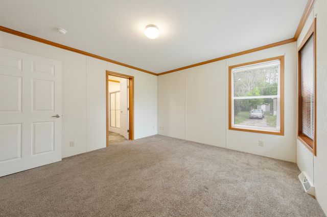 12270 Geneva Way, Apple Valley, MN 55124
