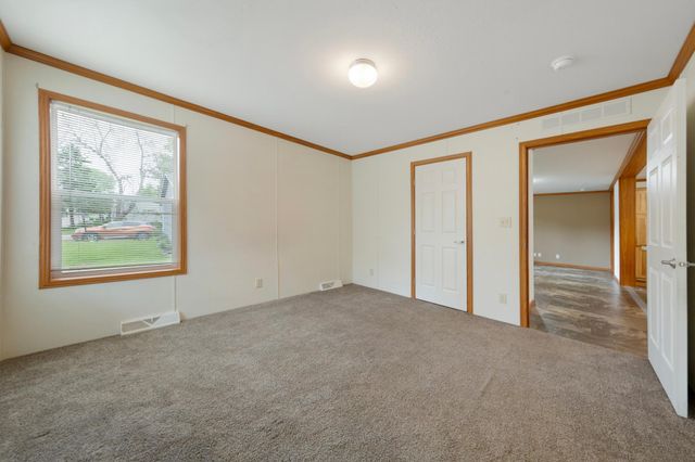 12270 Geneva Way, Apple Valley, MN 55124