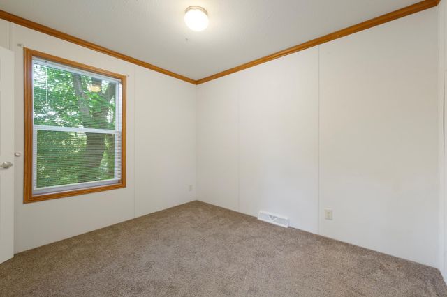 12270 Geneva Way, Apple Valley, MN 55124