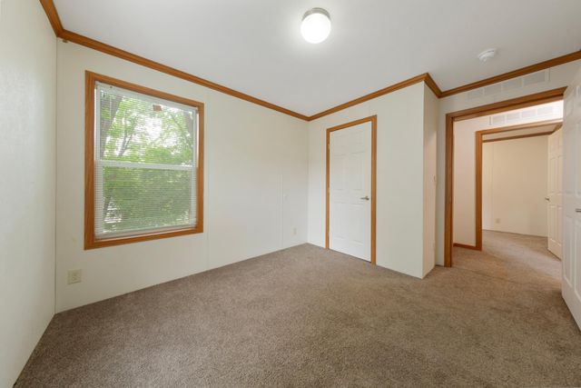 12270 Geneva Way, Apple Valley, MN 55124
