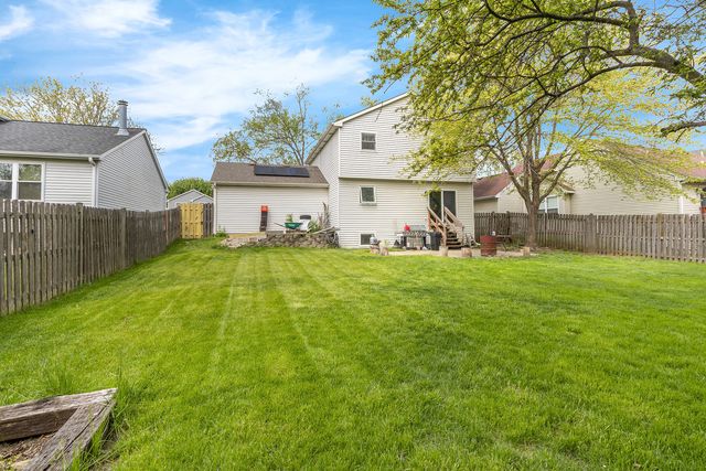 677 Anderson Drive, Lake In The Hills, IL 60156