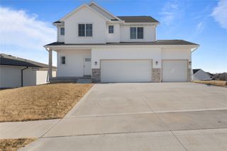 1641 20th Avenue SE, Altoona, IA 50009