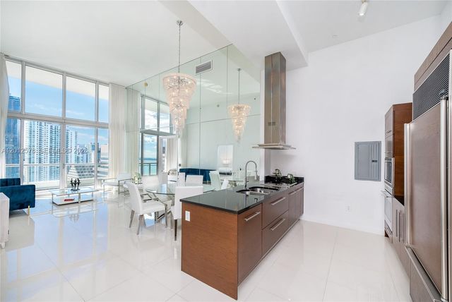 495 Brickell Ave 4103, Miami, FL 33131