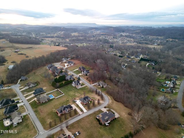 160 Sugarcane Lane, Blountville, TN 37617