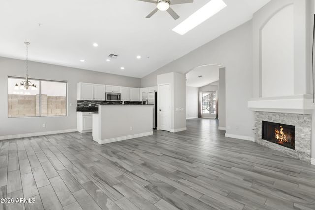 8654 E MESCAL Street, Scottsdale, AZ 85260