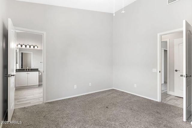 8654 E MESCAL Street, Scottsdale, AZ 85260
