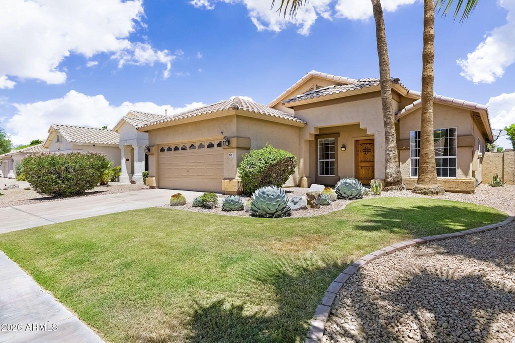 8654 E MESCAL Street, Scottsdale, AZ 85260