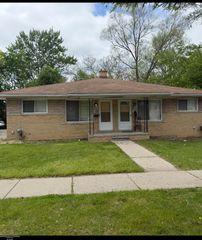 21953 COOLIDGE Highway, Oak Park, MI 48237