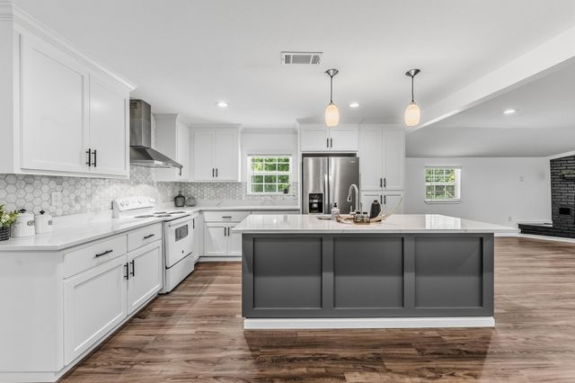 554 Fm 1791 Road, Huntsville, TX 77340